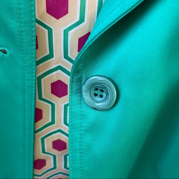 Gorgeous green button up jacket - Picture 3 of 8